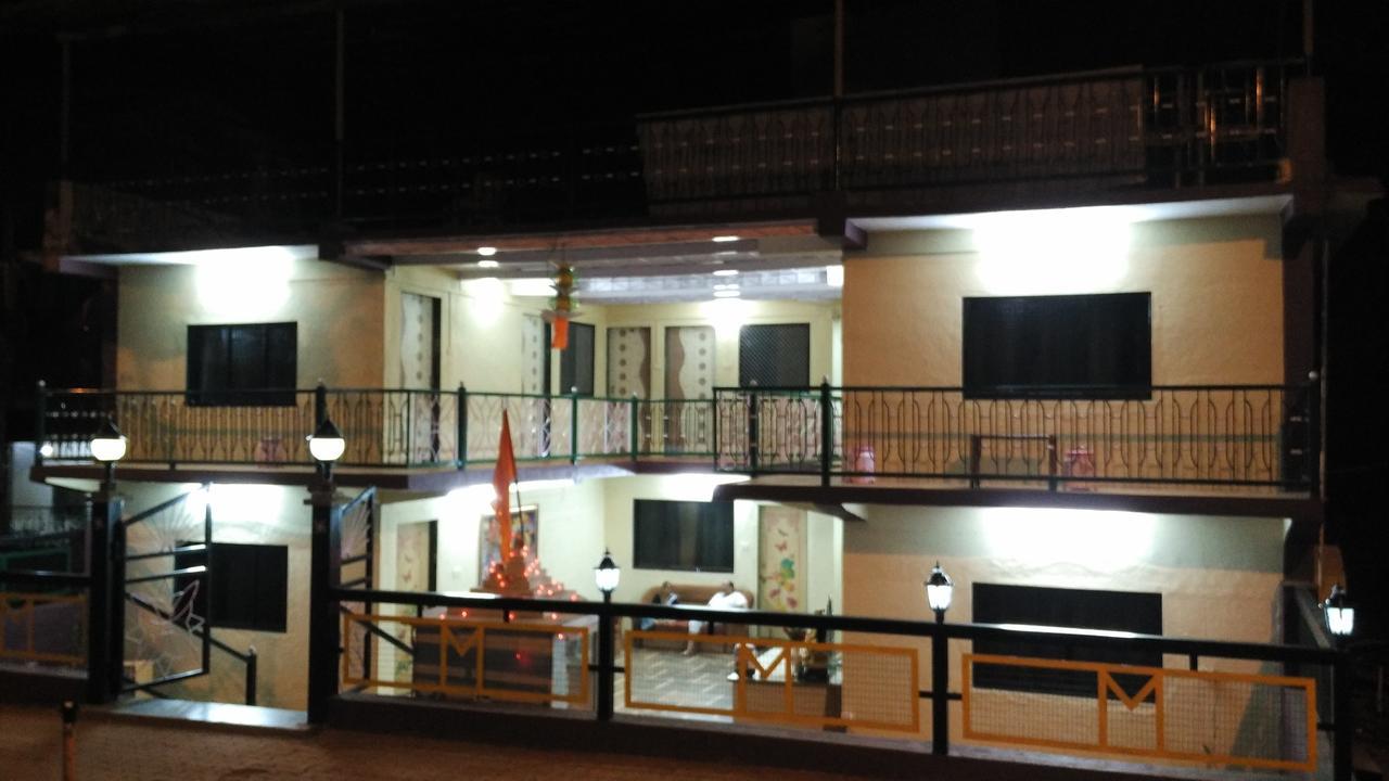 Hotel Madhumalti Matheran Luaran gambar