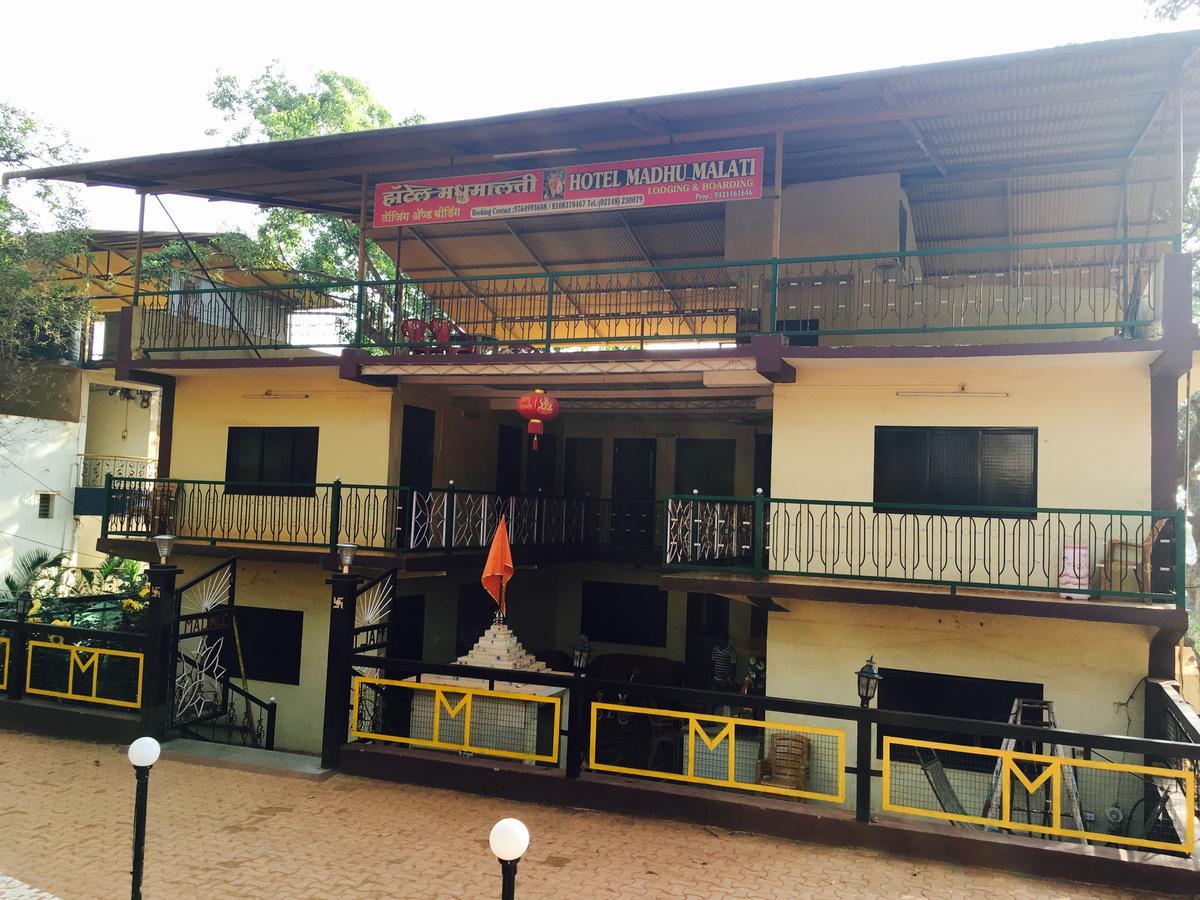 Hotel Madhumalti Matheran Luaran gambar